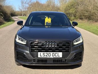 AUDI Q2 1.5 TFSI CoD 35 Black Edition