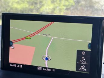 AUDI Q2 1.5 TFSI CoD 35 Black Edition