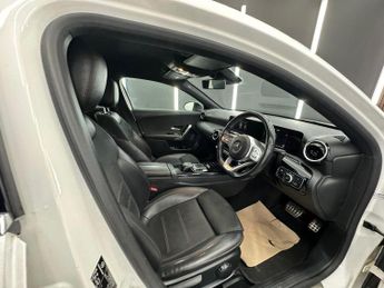 MERCEDES-BENZ A CLASS 1.3 A200 AMG Line 7G-DCT Euro 6 (s/s) 4dr