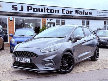 Ford Fiesta 1.5 T EcoBoost ST-2