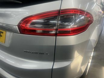 FORD S-MAX 2.0 T EcoBoost Titanium X Sport