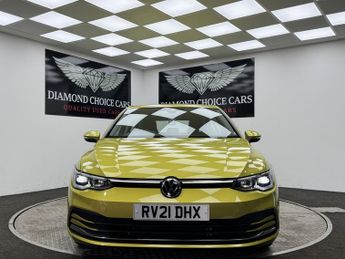 VOLKSWAGEN GOLF 1.5 eTSI MHEV Style