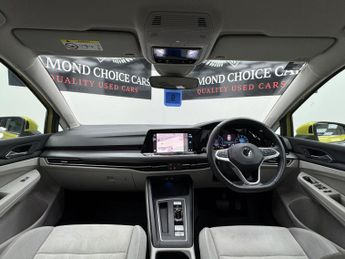 VOLKSWAGEN GOLF 1.5 eTSI MHEV Style