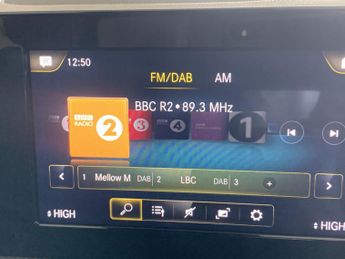 MERCEDES-BENZ A CLASS 2.0 A200d AMG Line