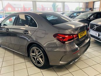 MERCEDES-BENZ A CLASS 2.0 A200d AMG Line