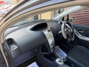 TOYOTA YARIS 1.4 D-4D TR