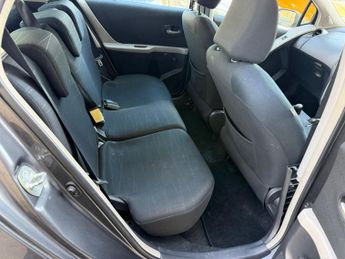 TOYOTA YARIS 1.4 D-4D TR