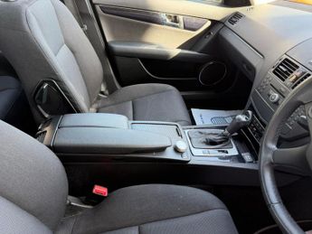 MERCEDES-BENZ C CLASS 2.1 C220 CDI SE