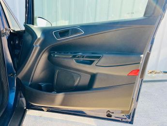 FORD B-MAX 1.6 Zetec Powershift Euro 5 5dr