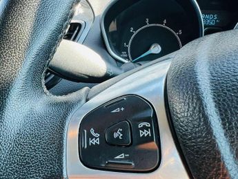 FORD B-MAX 1.6 Zetec Powershift Euro 5 5dr