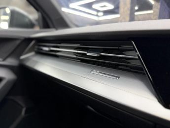 AUDI A3 1.5 TFSI 35 S line