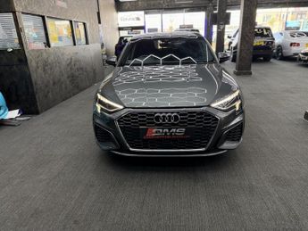 AUDI A3 1.5 TFSI 35 S line