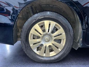 TOYOTA VOXY 1.8 VVT-h Hybrid 7 Seats Euro 6 5dr