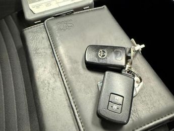 TOYOTA YARIS 1.5 VVT-h Design