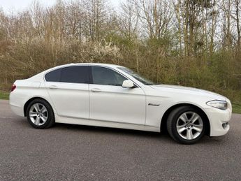 BMW 520 2.0 520d SE Saloon