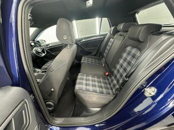 VOLKSWAGEN GOLF 1.4 TSI 8.7kWh GTE DSG Euro 6 (s/s) 5dr