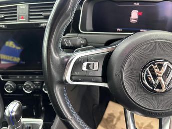 VOLKSWAGEN GOLF 1.4 TSI 8.7kWh GTE DSG Euro 6 (s/s) 5dr