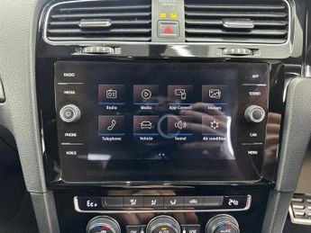 VOLKSWAGEN GOLF 1.4 TSI 8.7kWh GTE DSG Euro 6 (s/s) 5dr