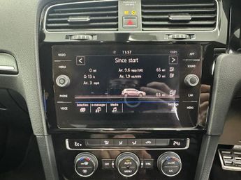 VOLKSWAGEN GOLF 1.4 TSI 8.7kWh GTE DSG Euro 6 (s/s) 5dr
