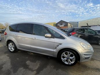 FORD S-MAX 2.0 TDCi Titanium