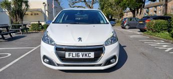 PEUGEOT 208 1.2 PureTech Allure
