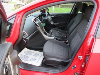 VAUXHALL ASTRA 1.4 16v Energy Euro 5 5dr