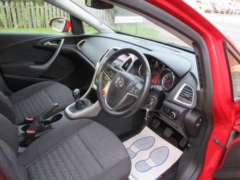 VAUXHALL ASTRA 1.4 16v Energy Euro 5 5dr