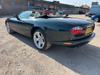 JAGUAR XK8 4.0