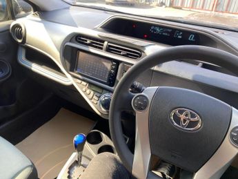 TOYOTA AQUA 1.5 VVT-h T Spirit CVT HYBRID