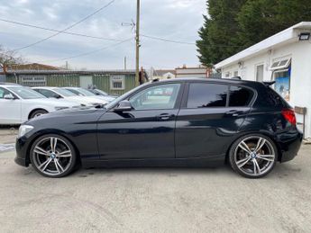 BMW 1 SERIES 1.6 116i ES AUTO 5dr