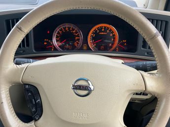 NISSAN ELGRAND MPV 3.5 Automatic