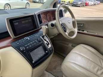 NISSAN ELGRAND MPV 3.5 Automatic