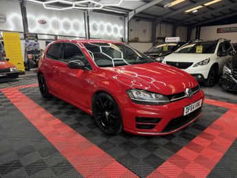 Volkswagen Golf 2.0 TSI BlueMotion Tech R