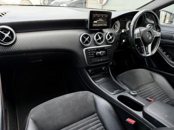 MERCEDES-BENZ A CLASS 2.1 A220 CDI AMG Sport Hatchback 5dr Diesel 7G-DCT Euro 6