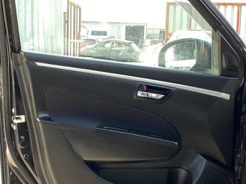 SUZUKI SWIFT 1.2 SZ4 AUTO