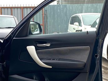 BMW 1 SERIES 1.6 116i es auto 5dr
