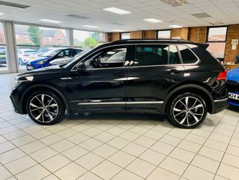 VOLKSWAGEN TIGUAN 2.0 TDI R-Line