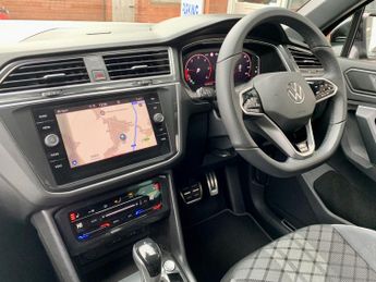 VOLKSWAGEN TIGUAN 2.0 TDI R-Line