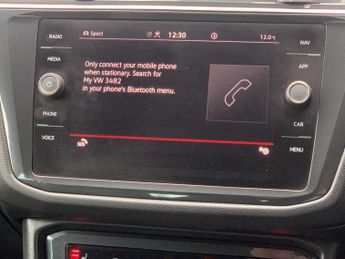 VOLKSWAGEN TIGUAN 2.0 TDI R-Line