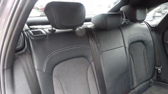 AUDI Q3 2.0 TDI S line Plus