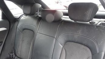 AUDI Q3 2.0 TDI S line Plus