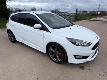 Ford Focus 1.0T EcoBoost ST-Line X Euro 6 (s/s) 5dr