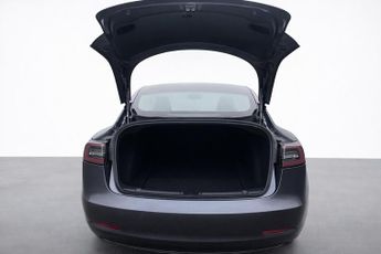 TESLA MODEL 3 (Dual Motor) Long Range
