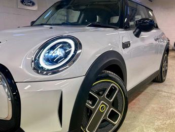 MINI ELECTRIC HATCH Cooper SE 32.6kWh Level 1 Auto 3dr