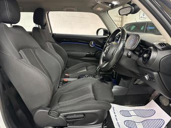 MINI ELECTRIC HATCH Cooper SE 32.6kWh Level 1 Auto 3dr