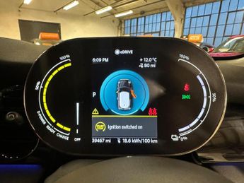 MINI ELECTRIC HATCH Cooper SE 32.6kWh Level 1 Auto 3dr