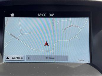 FORD FOCUS 1.0 T EcoBoost Titanium