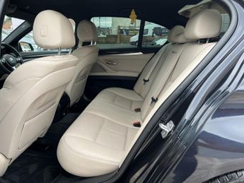 BMW 5 SERIES 2.0 520d M Sport Saloon