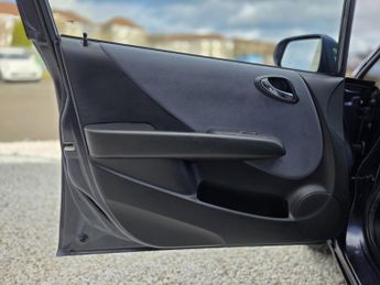 HONDA JAZZ 1.4 i-DSI SE