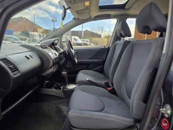 HONDA JAZZ 1.4 i-DSI SE